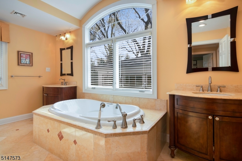 Hartshorn - Residential