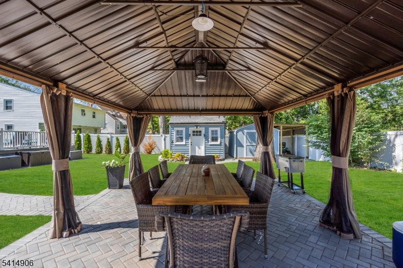 Netherwood Heights - Residential