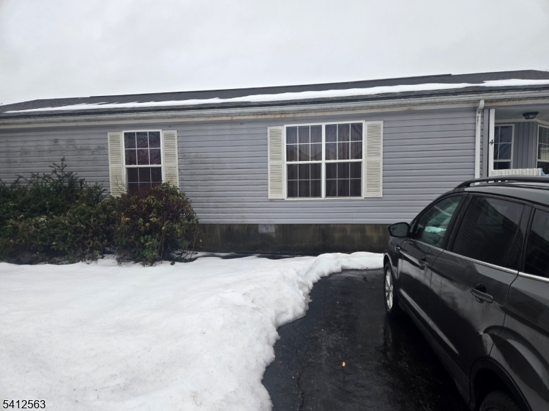 COUNTRY VIEW VILLAGE - Residential