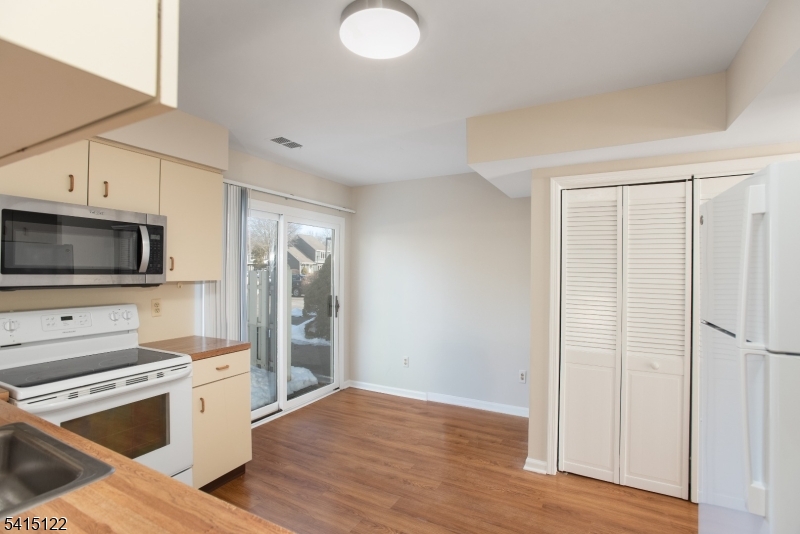 Lord Stirling Village - Residential