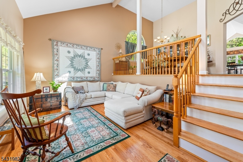 21 Towpath Ln - Photo 3