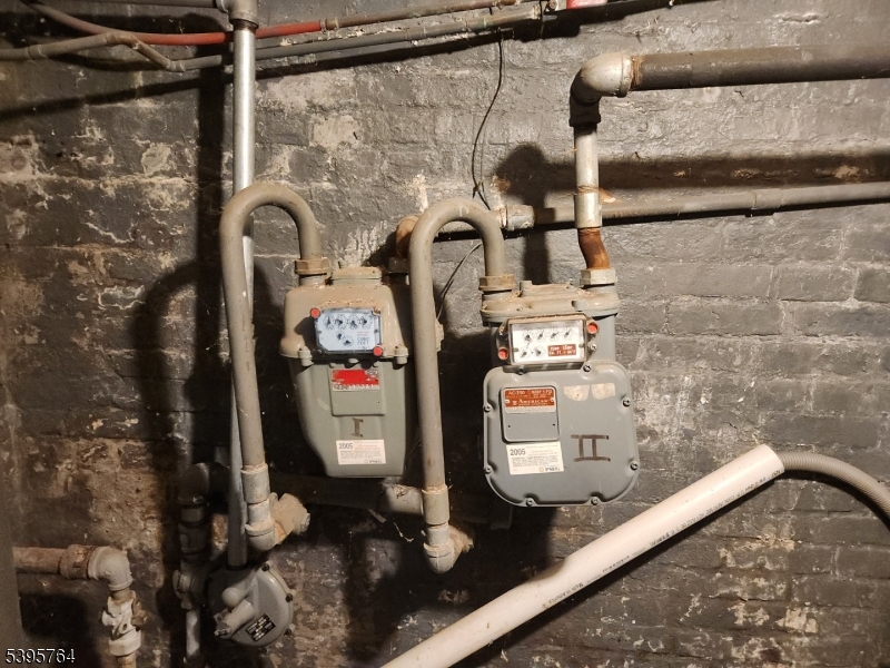 GREENWOOD SECTION - Residential Income