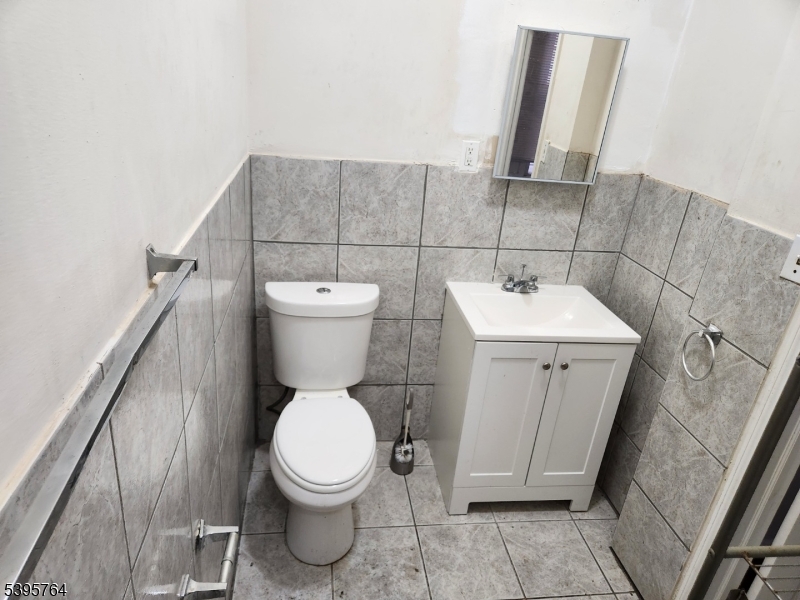 GREENWOOD SECTION - Residential Income