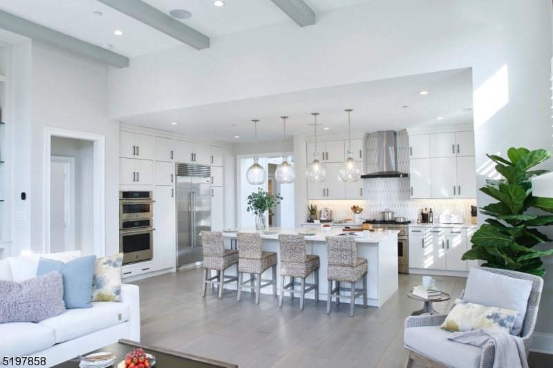 Villas at Warren - Residential