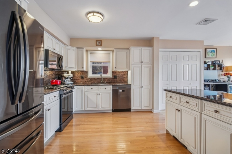 Landing- Lake Hopatcong - Residential