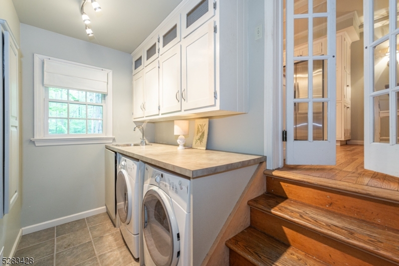 Laketown - Residential