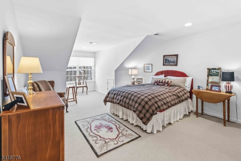 Melrose - Residential