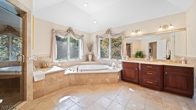 GREGORY - Residential