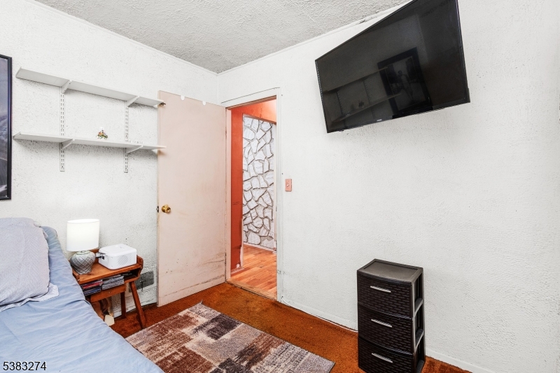 White Meadow Lake - Residential