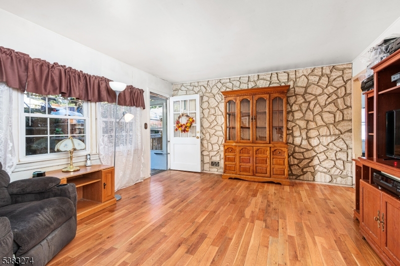 White Meadow Lake - Residential