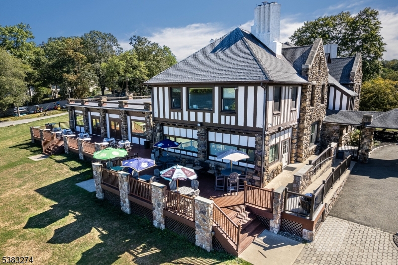 White Meadow Lake - Residential