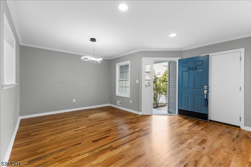 Bridle Club - Residential