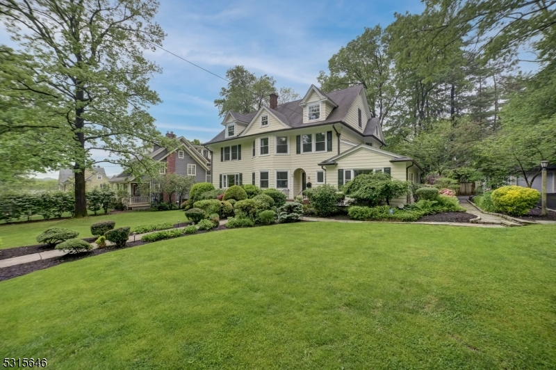 Roosevelt Park - Residential