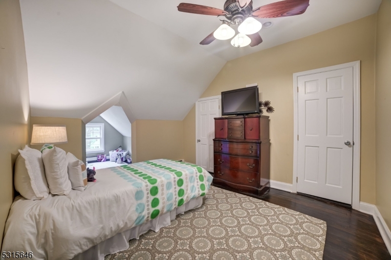 Roosevelt Park - Residential