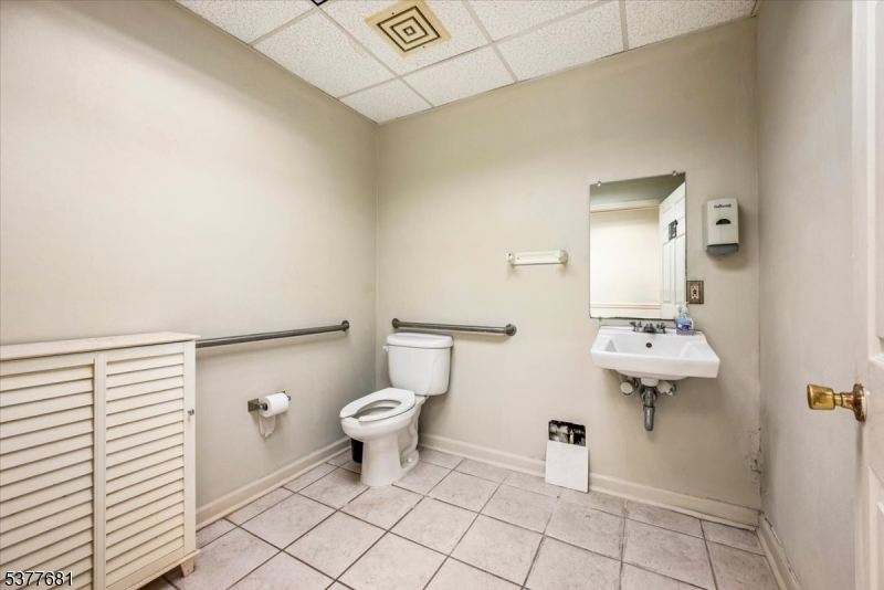 Hillsborough Twp., New Jersey 08844, United States, ,Commercial,Active,200700