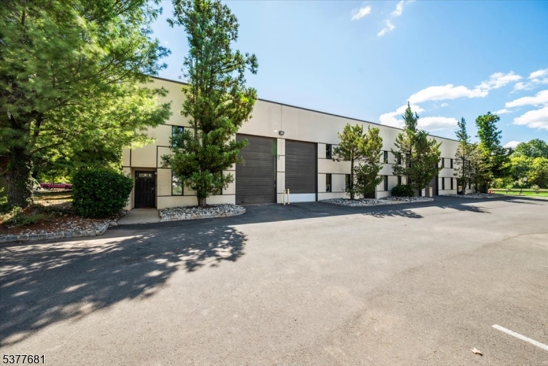 Hillsborough Twp., New Jersey 08844, United States, ,Commercial,Active,200700