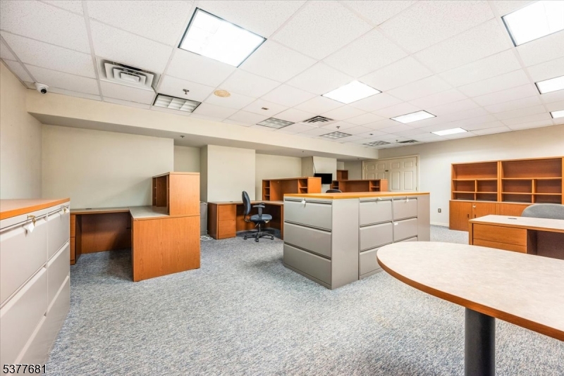 Hillsborough Twp., New Jersey 08844, United States, ,Commercial,Active,200700