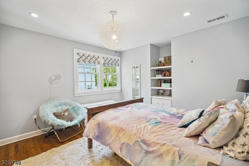 Upper Washington - Residential