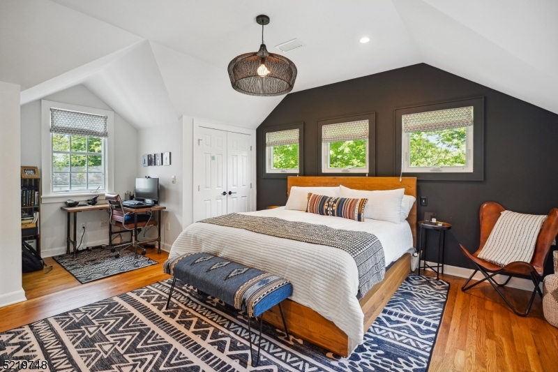 Upper Washington - Residential