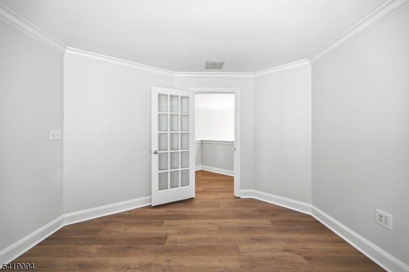 Reservoir Ridge - Residential