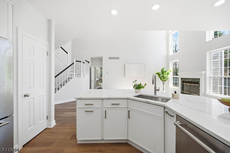 Reservoir Ridge - Residential