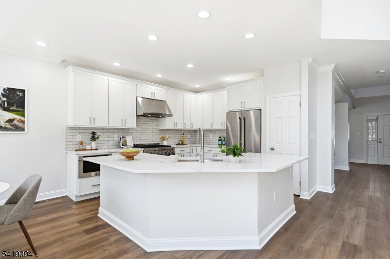 Reservoir Ridge - Residential