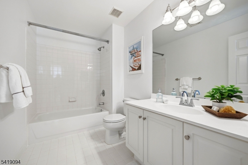 Reservoir Ridge - Residential