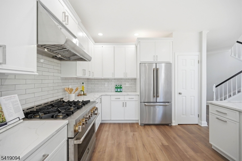 Reservoir Ridge - Residential