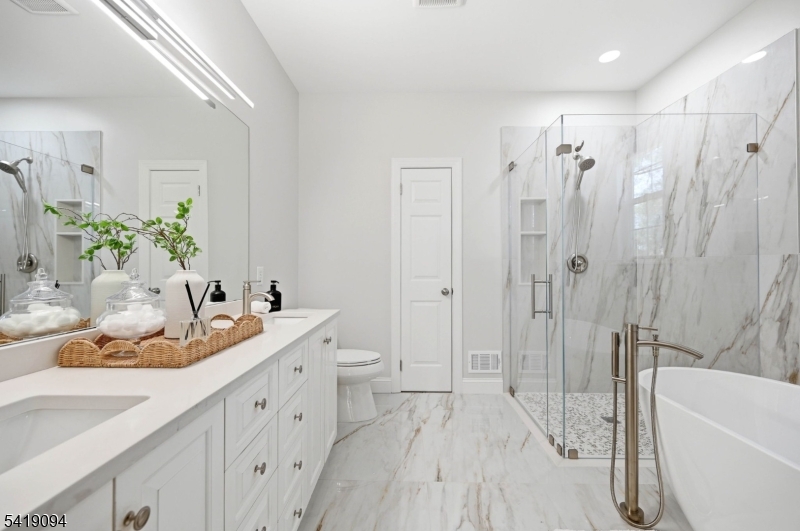 Reservoir Ridge - Residential