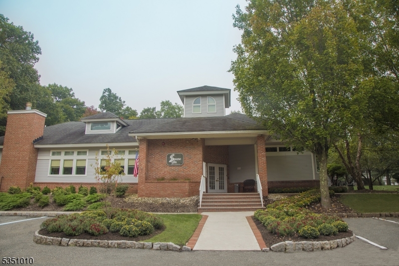 Seasons Glen - Residential