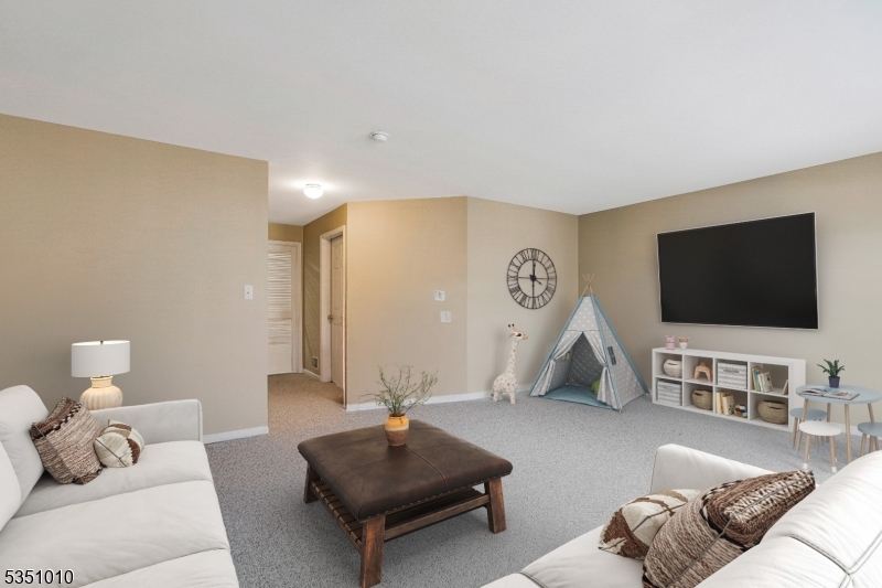 Seasons Glen - Residential