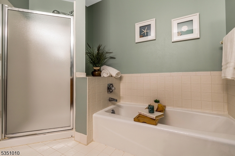 Seasons Glen - Residential