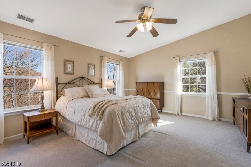 Seasons Glen - Residential