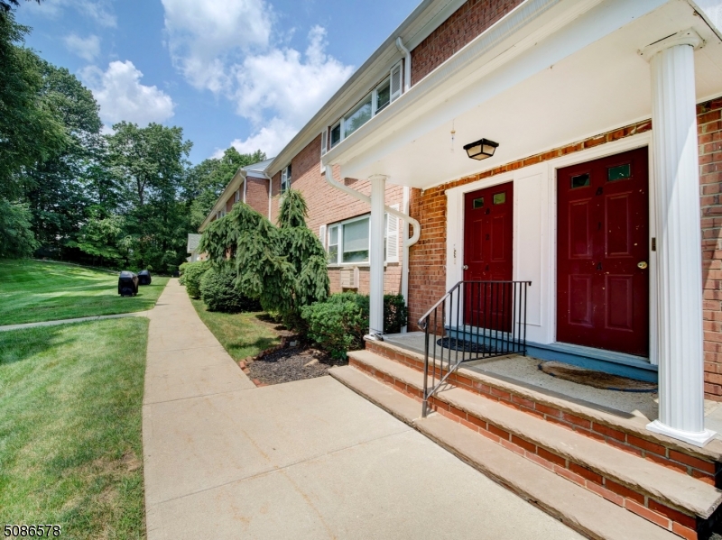 The Mountain Club - Residential Lease