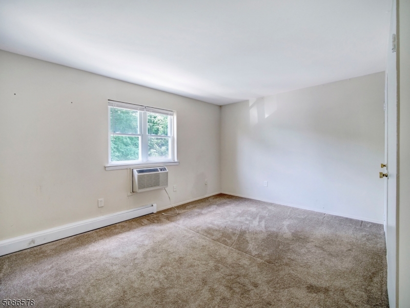 The Mountain Club - Residential Lease