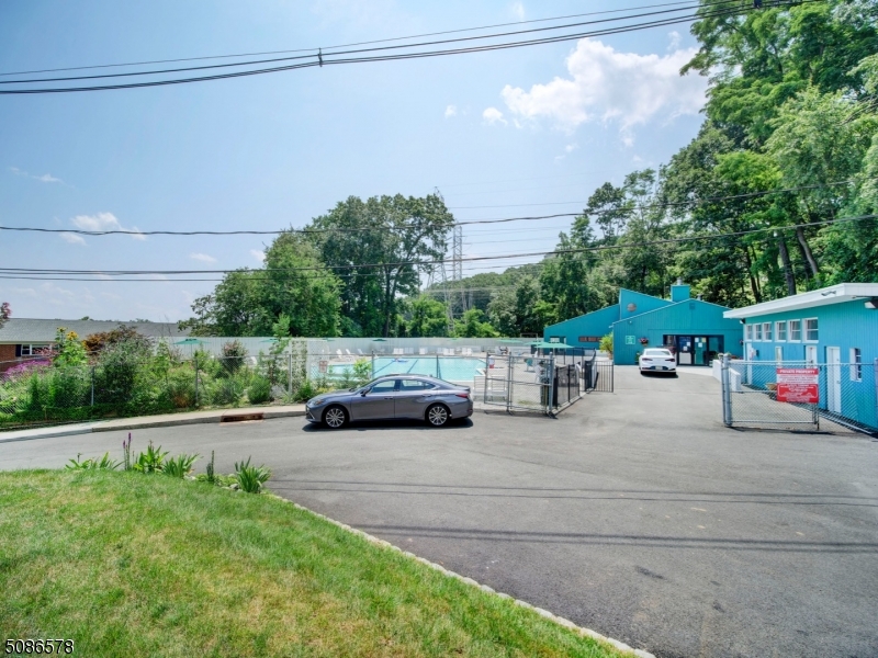 The Mountain Club - Residential Lease