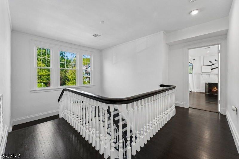 Montrose - Residential