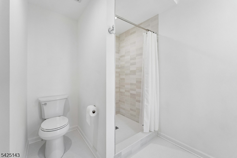 Montrose - Residential