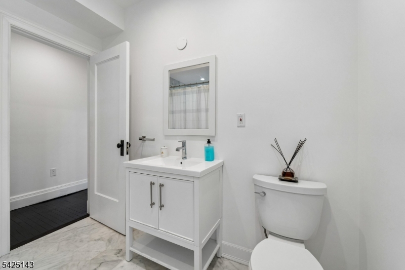 Montrose - Residential