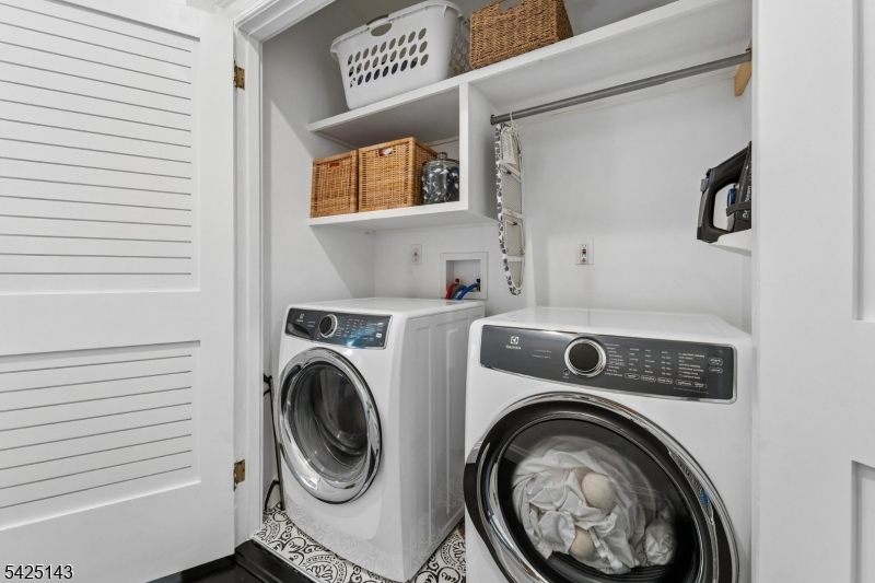 Montrose - Residential