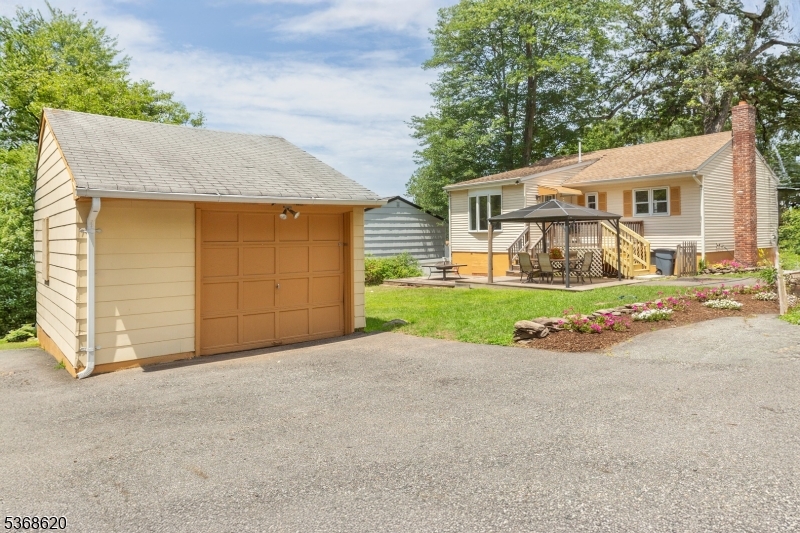 Dogwood Hill - Residential