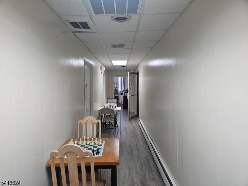 Downtown - Commercial Lease