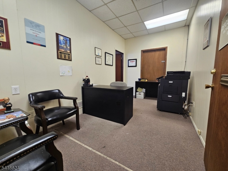 Downtown - Commercial Lease