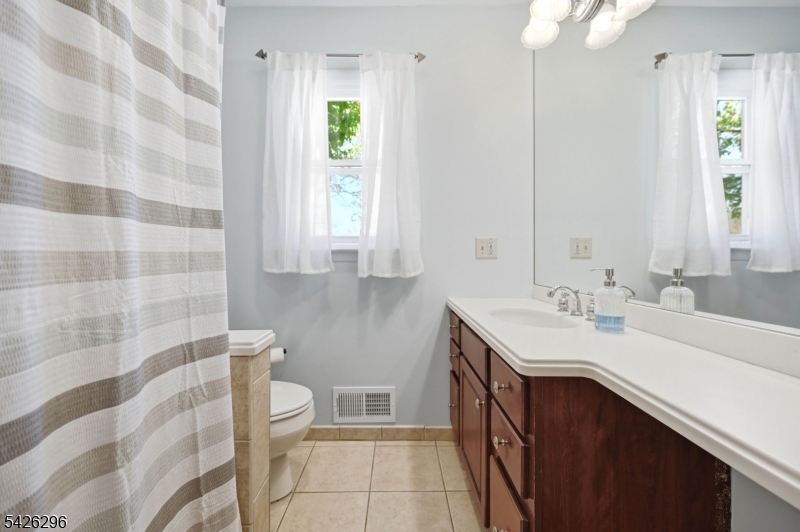 Crystal Lake/Heights - Residential