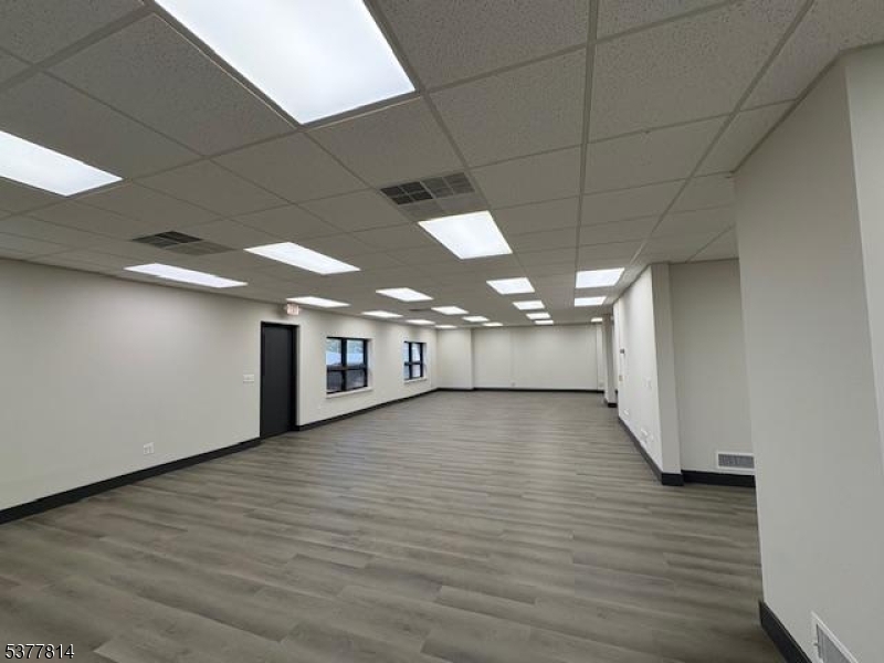 Somerville Boro, New Jersey 08876, United States, ,Residential,Active,194400