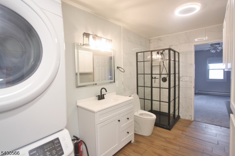 Lake Swannanoa/Oakridge - Residential Lease