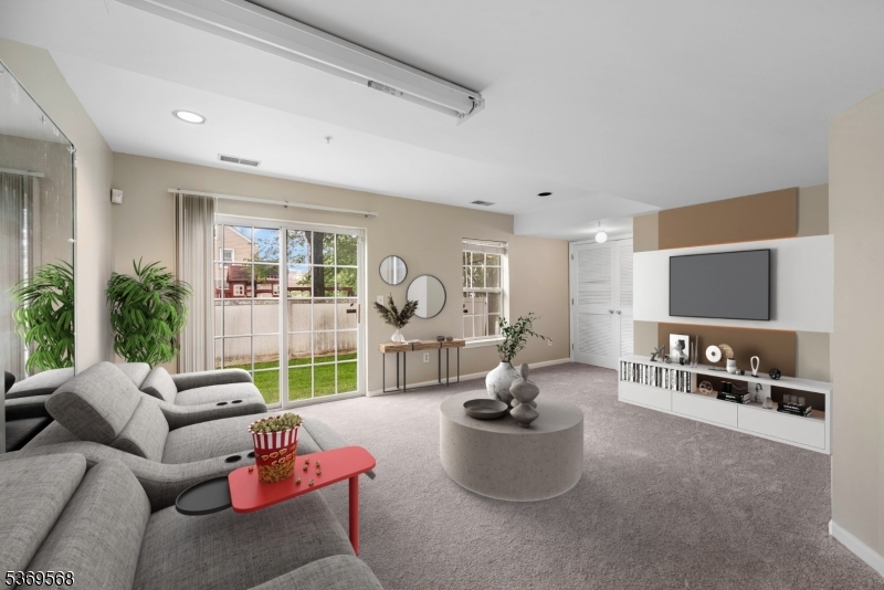 Essex Mews - Residential