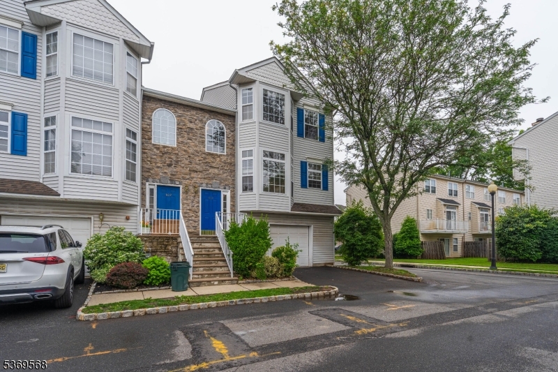 Essex Mews - Residential