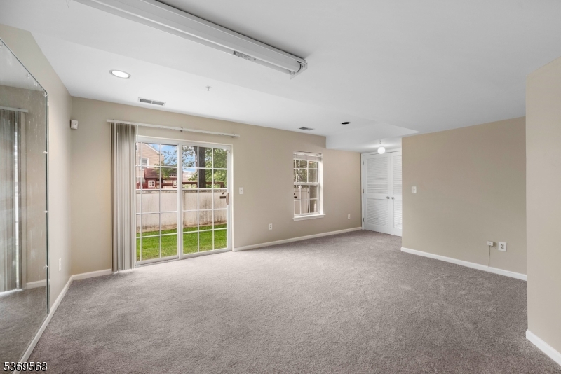 Essex Mews - Residential