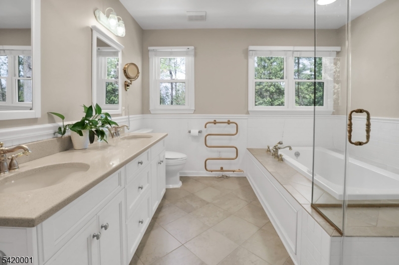 The Summit - Residential